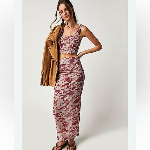 NWOT Free People Floral Mesh Skirt size large - Picture 1 of 9